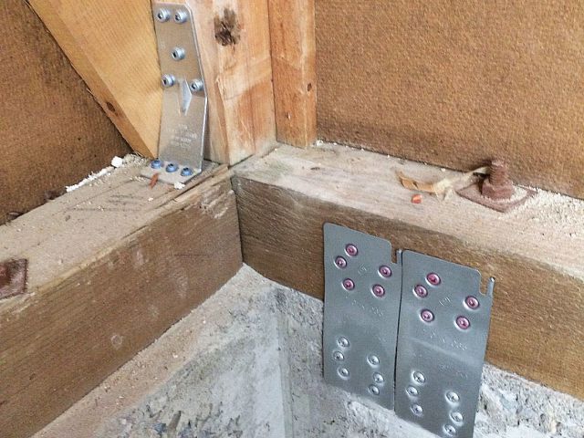 ストックホーム小田部1 金物検査を行いました