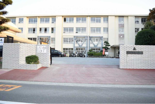 高宮中学校